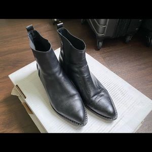 Vella Chelsea Ankle Boots - genuine leather